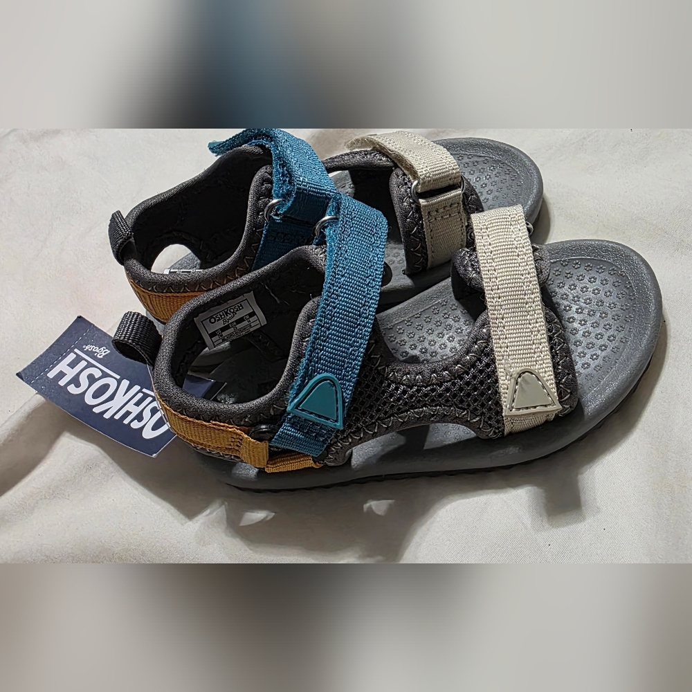 Osh Kosh Bgosh Toddler Kids Multi-Color Sandals Size 7